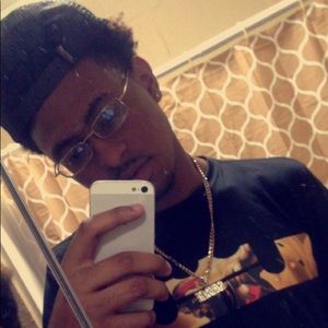 Meet your Posher, Ladarold